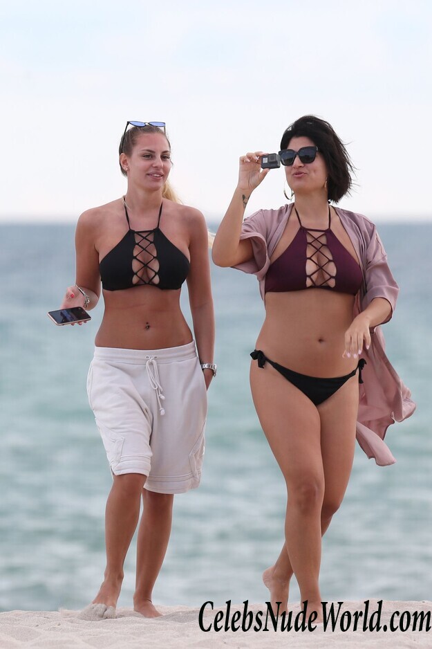 Francesca Brambilla Bikini 89514