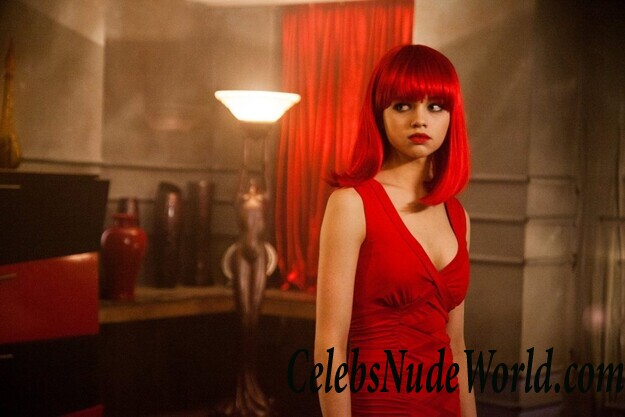 India Eisley Sexy 90187