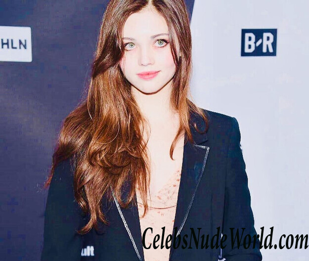 India Eisley Sexy 90191