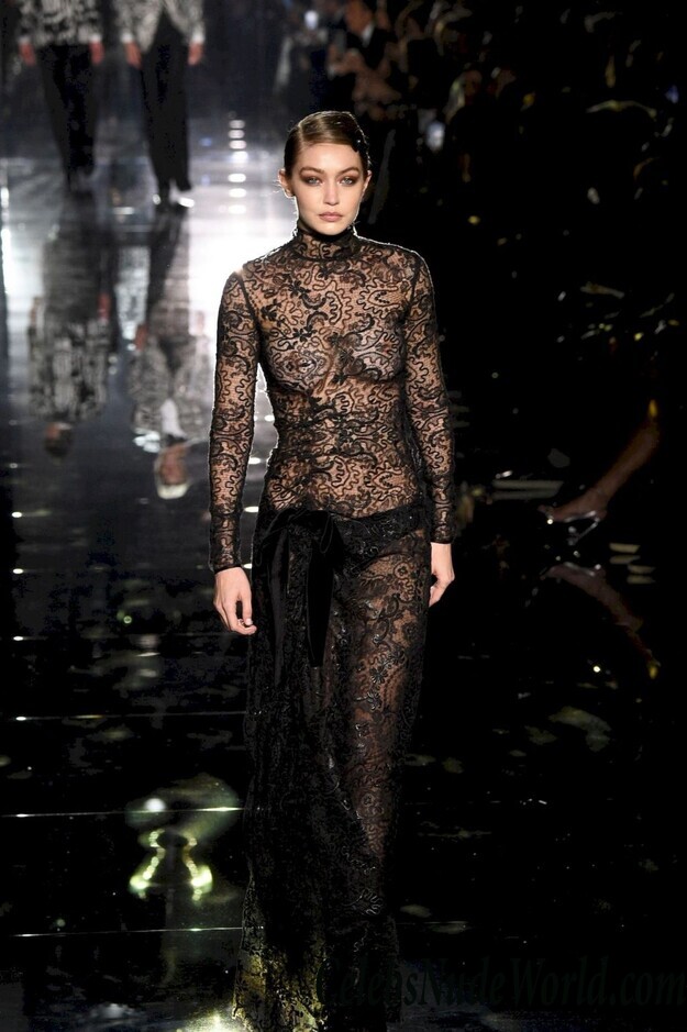 Gigi Hadid See Through 90502