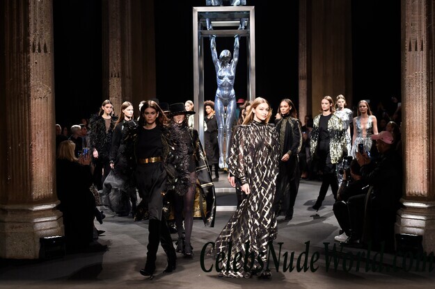 Gigi Hadid See Through 90511