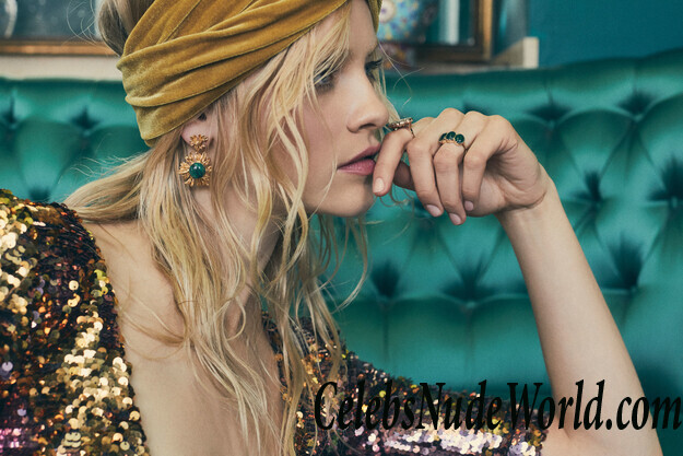 Ginta Lapina Sexy 90971