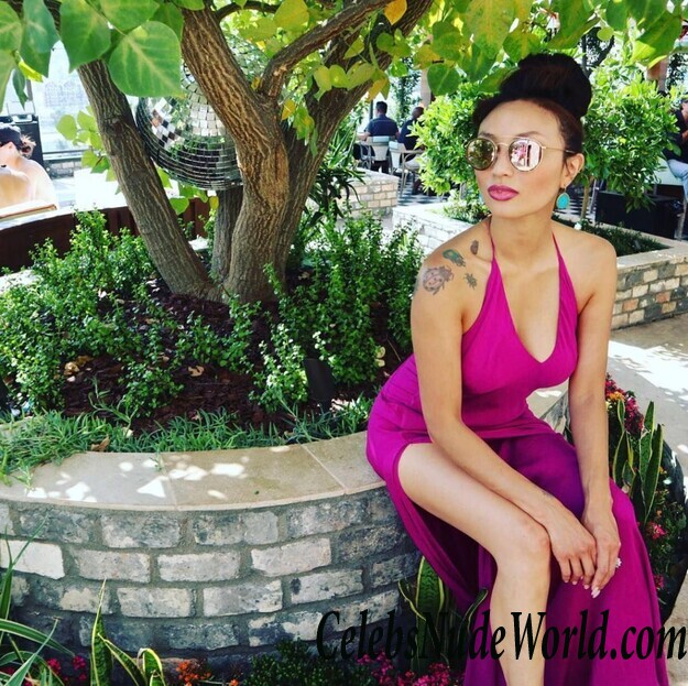 Jeannie Mai Sexy 91083