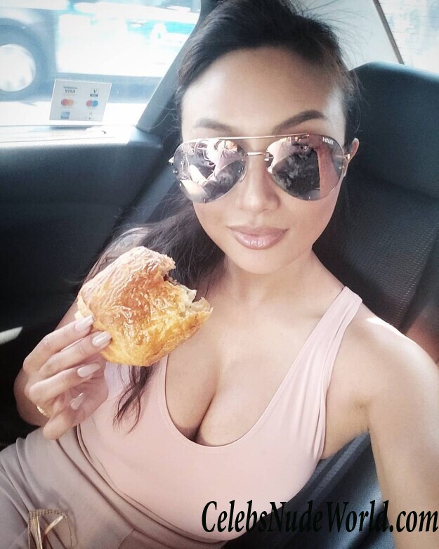 Jeannie Mai Sexy 91127