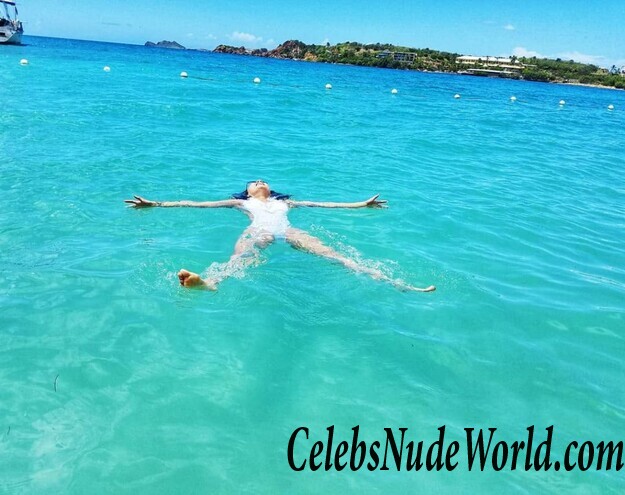 Jeannie Mai Sexy 91137