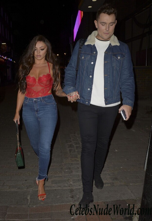 Jesy Nelson Cleavage 92169