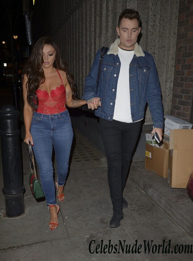 Jesy Nelson Cleavage 92198