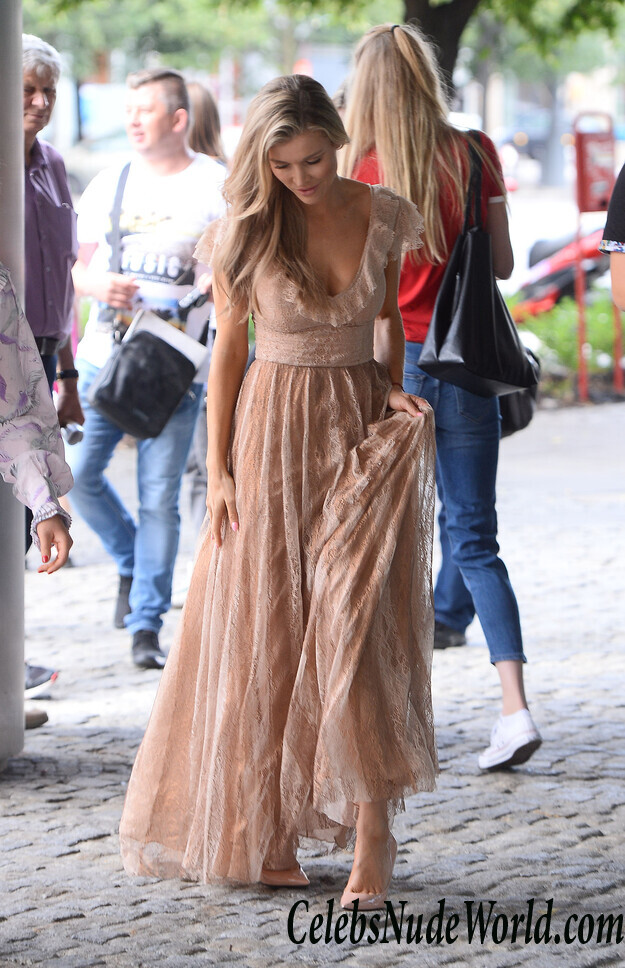 Joanna Krupa Sexy 92280