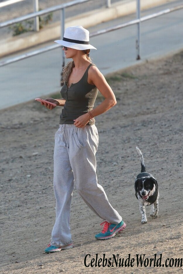 Joanna Krupa Sexy 92292