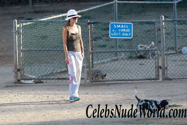 Joanna Krupa Sexy 92300