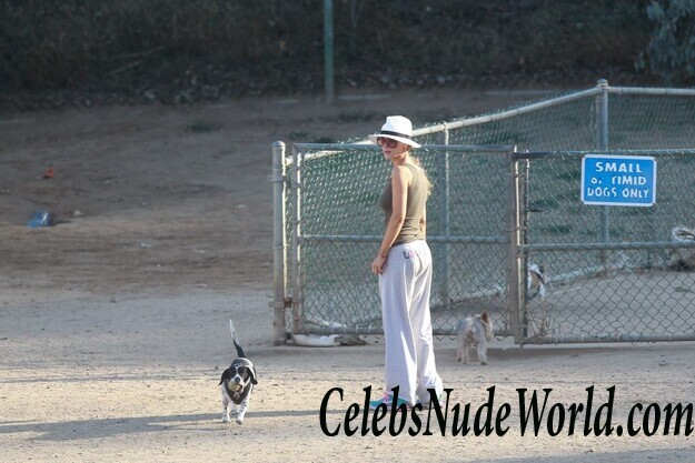 Joanna Krupa Sexy 92310