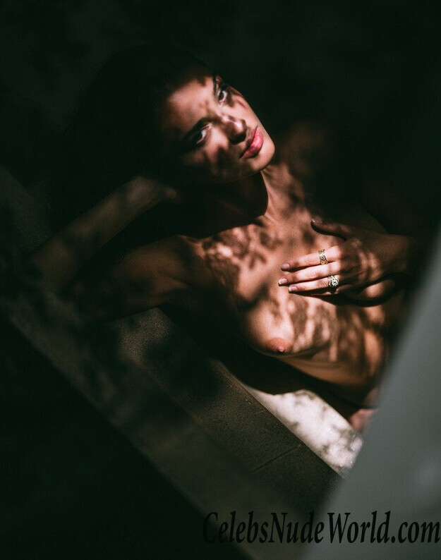 Gabrielle Caunesil Naked 92324