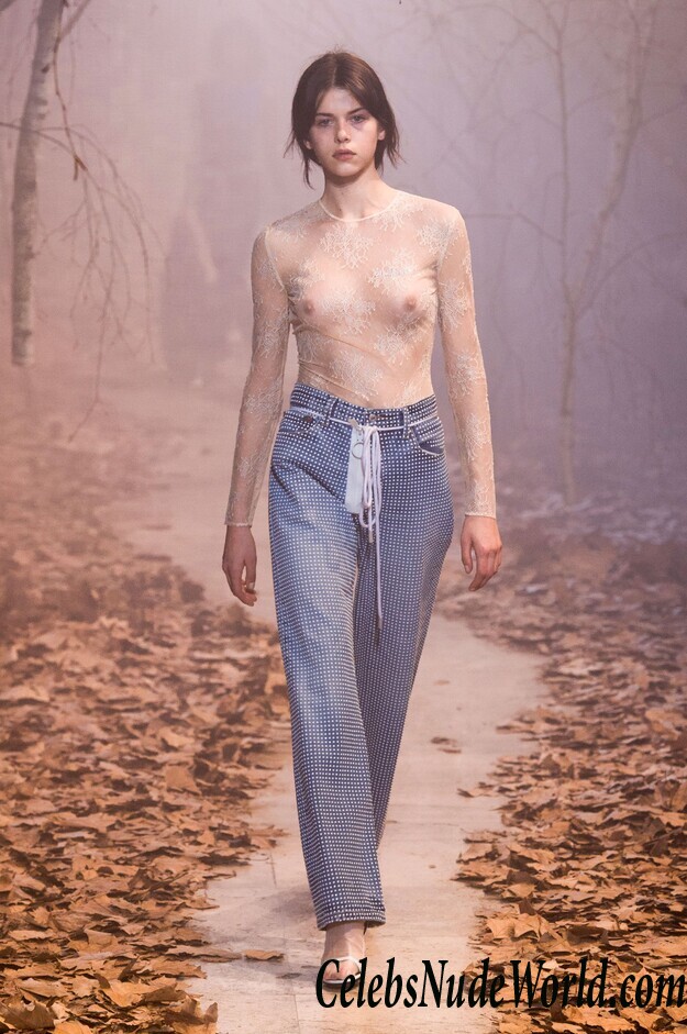 Georgia Fowler See Through Photos 92739