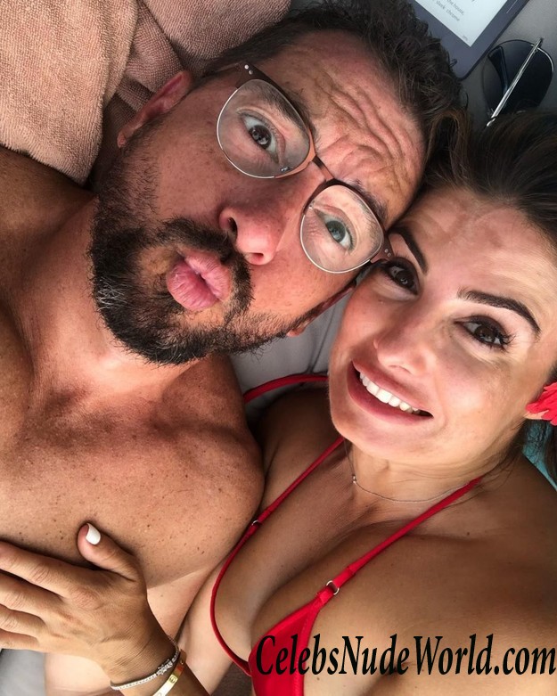 Ada Nicodemou Bikini  9286