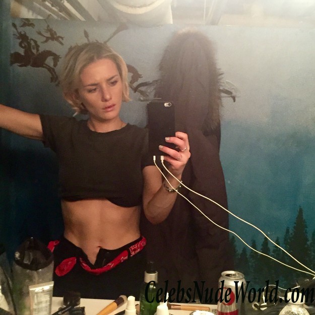 Addison Timlin LEAKS  9328