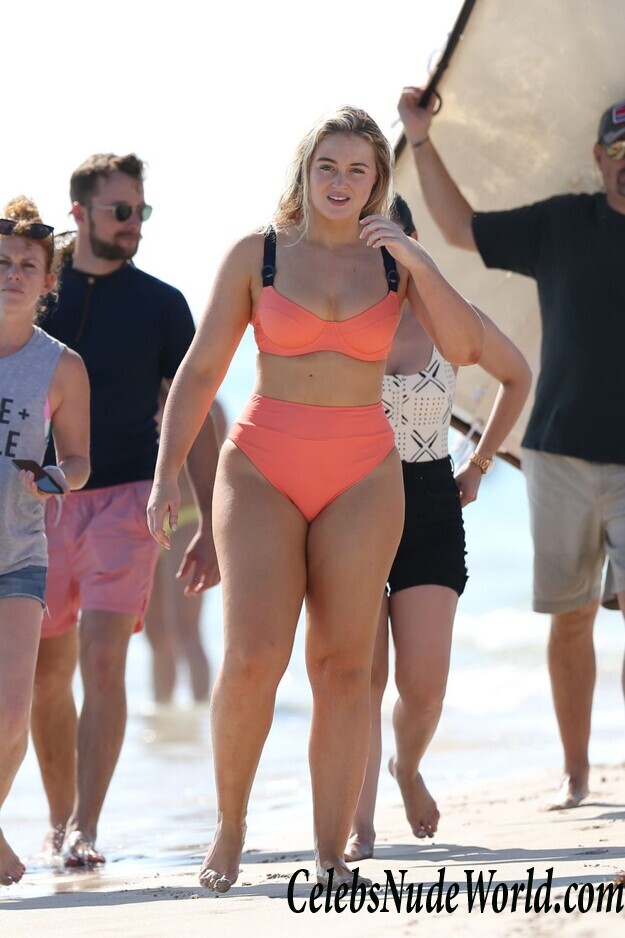 Iskra Lawrence Bikini 93512