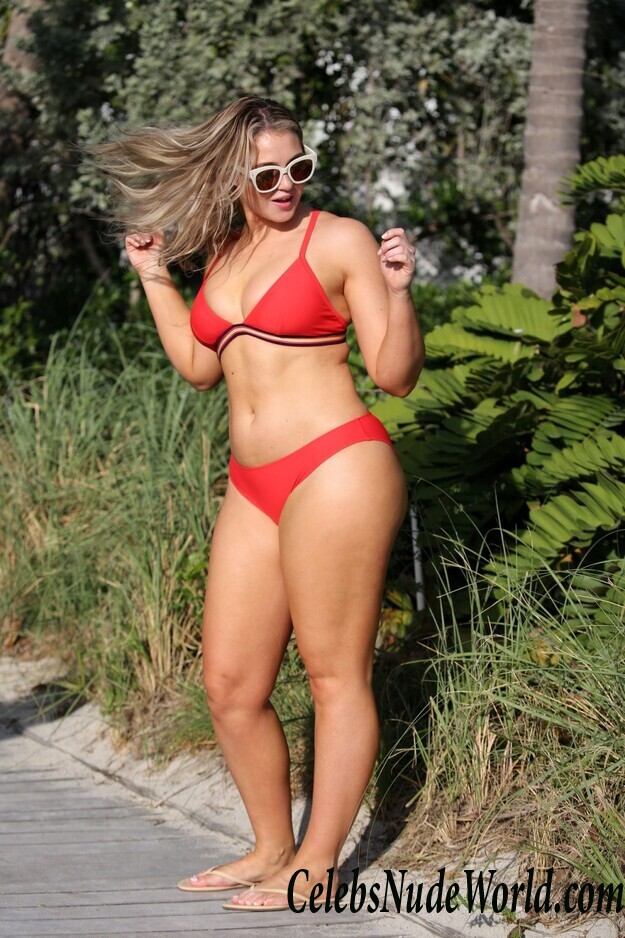 Iskra Lawrence Bikini 93530