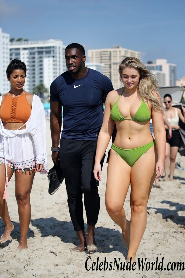 Iskra Lawrence Bikini 93556