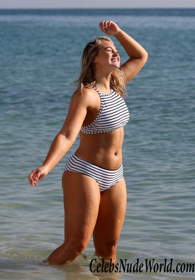 Iskra Lawrence Bikini 93569