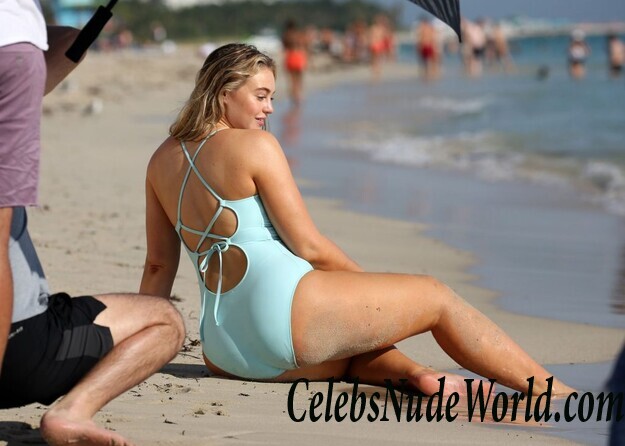 Iskra Lawrence Bikini 93576