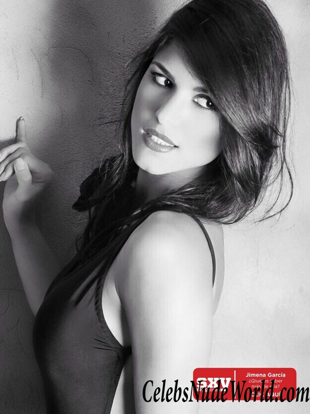 Jimena Garcia topless photos 93644
