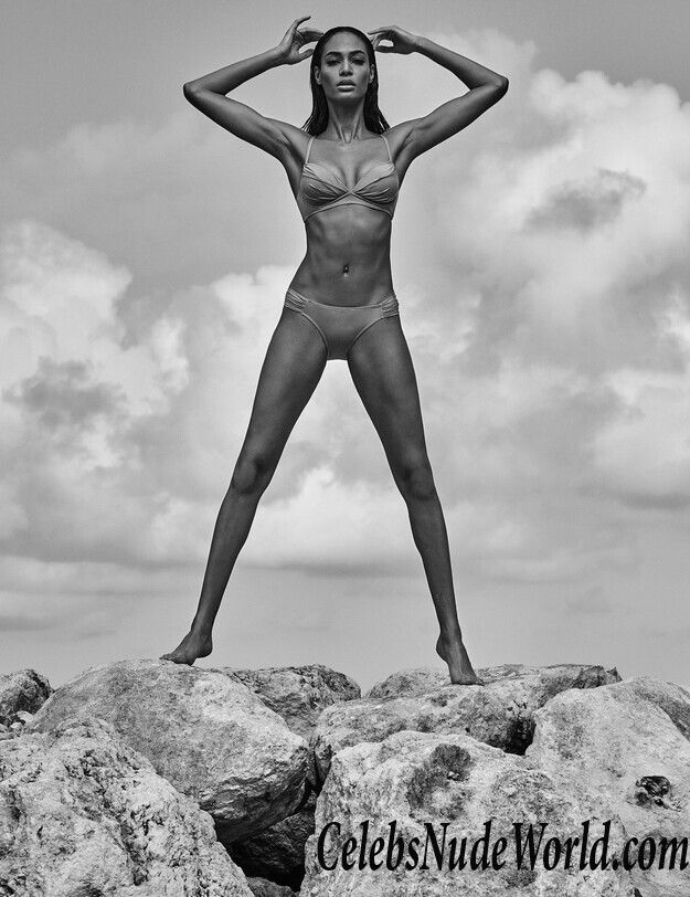 Joan Smalls Bikini 93651