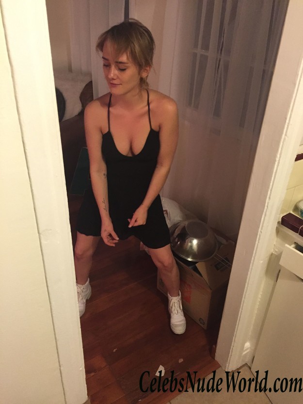 Addison Timlin LEAKS  9371