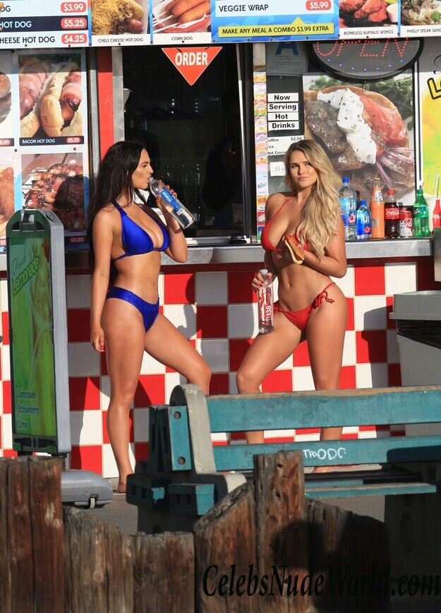 Jamie Leigh and Kinsey Wolanski Sexy 93780