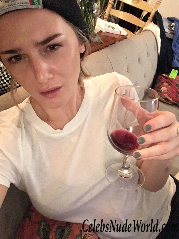 Addison Timlin LEAKS  9386