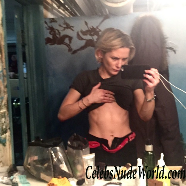 Addison Timlin LEAKS  9389