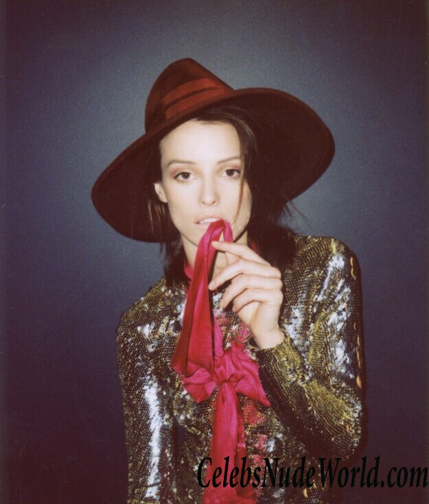 Flavia Lucini Topless 94826