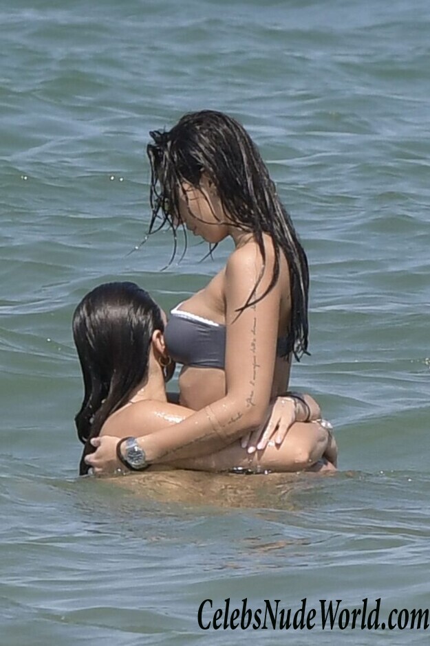 Giulia Salemi & Patrizia Bonetti Sexy 95050