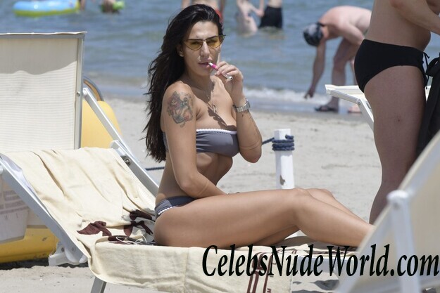 Giulia Salemi & Patrizia Bonetti Sexy 95060