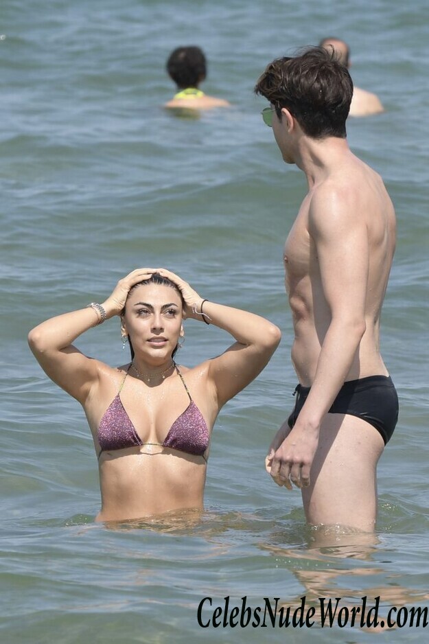 Giulia Salemi & Patrizia Bonetti Sexy 95108