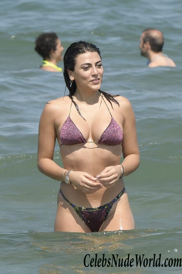 Giulia Salemi & Patrizia Bonetti Sexy 95114