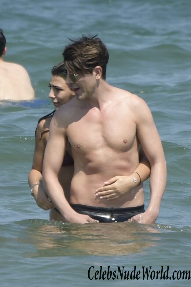 Giulia Salemi & Patrizia Bonetti Sexy 95137