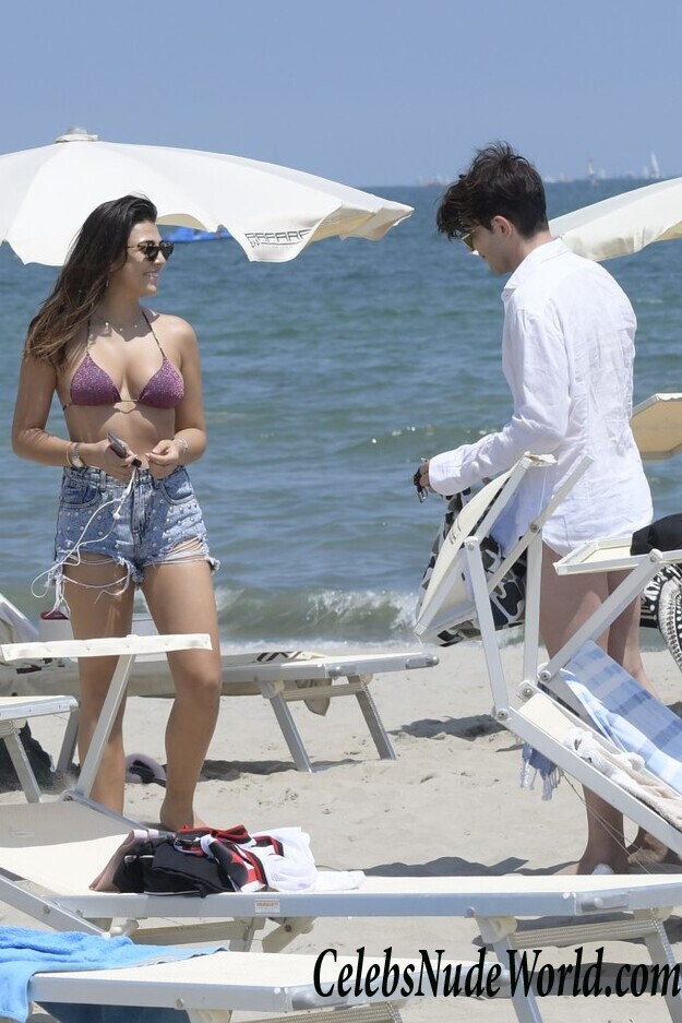 Giulia Salemi & Patrizia Bonetti Sexy 95163