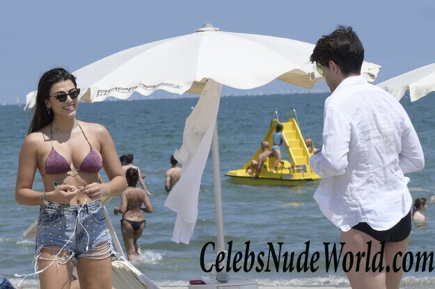 Giulia Salemi & Patrizia Bonetti Sexy 95169