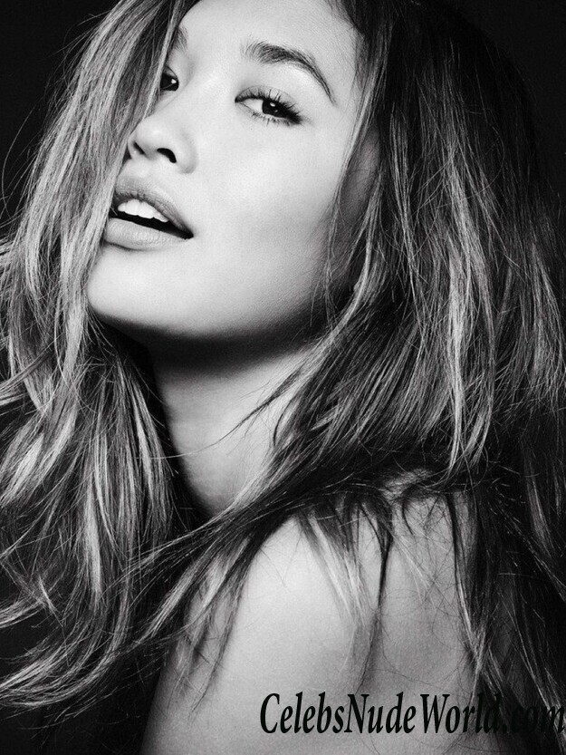 Jocelyn Chew Topless 95181