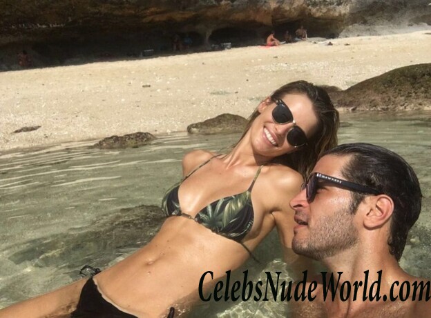 Flavia Lucini Naked 95574