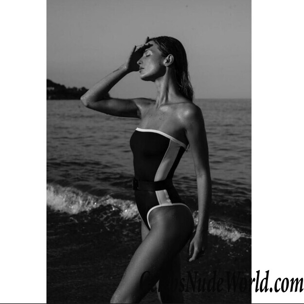 Flavia Lucini Naked 95597