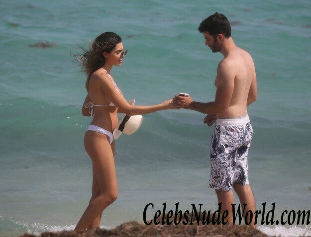 Jasmine Tosh Sexy 95608