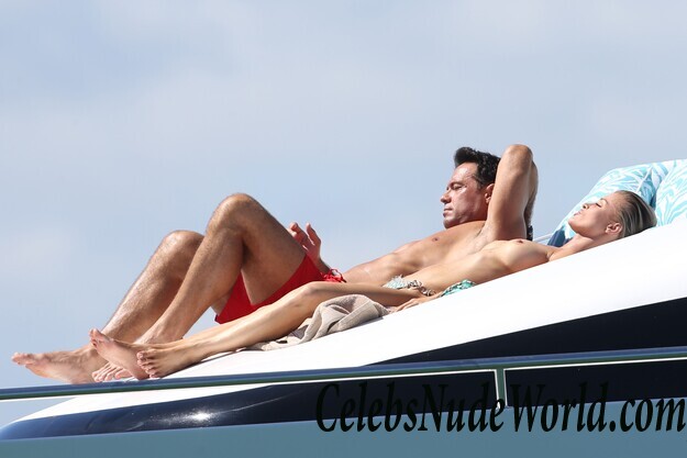 Topless pics of Joanna Krupa 95942