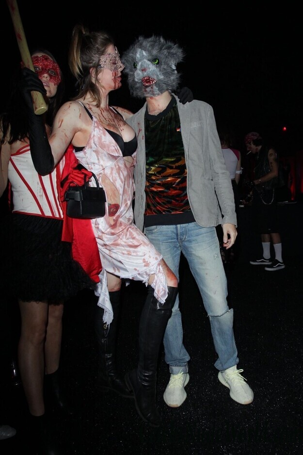 Ireland Baldwin Hot 95992