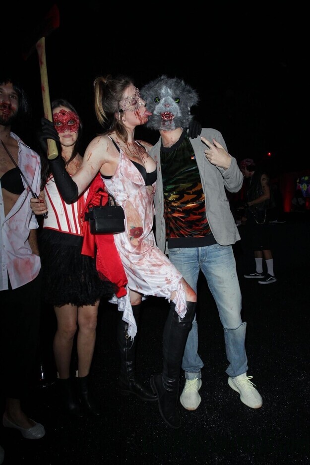 Ireland Baldwin Hot 96004