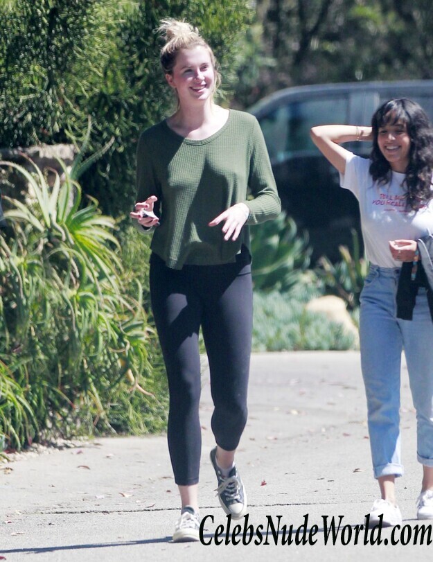 Ireland Baldwin Braless 96791