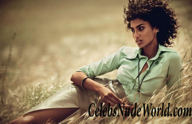Imaan Hammam Sexy 97084