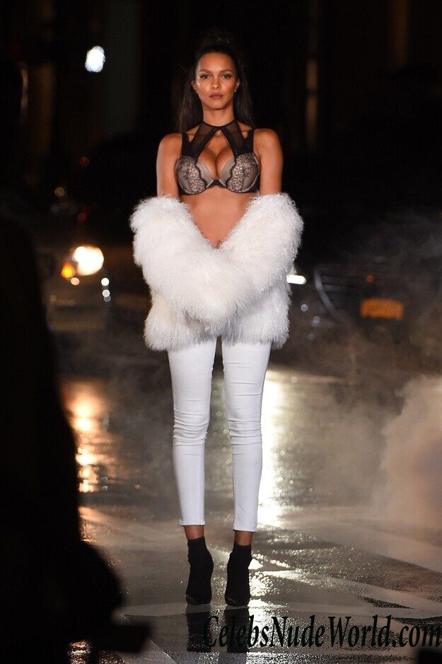 Jasmine Tookes, Romee Strijd, Taylor Hill, Lais Ribeiro, Josephine Skriver Sexy 97767