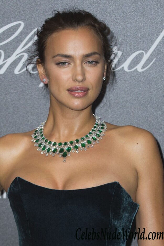 Irina Shayk Sexy 98719