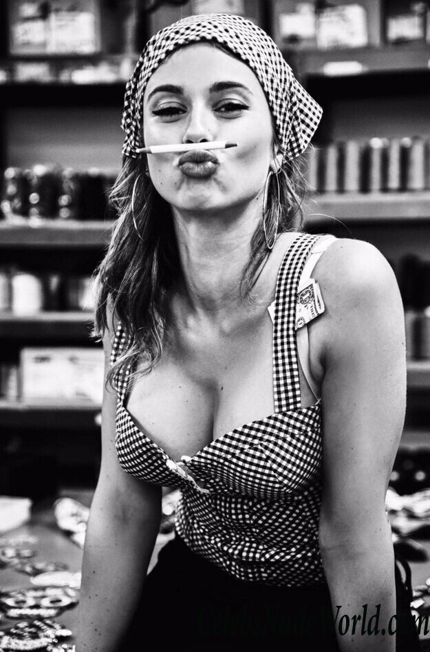 Gabriela Giovanardi Sexy 99229